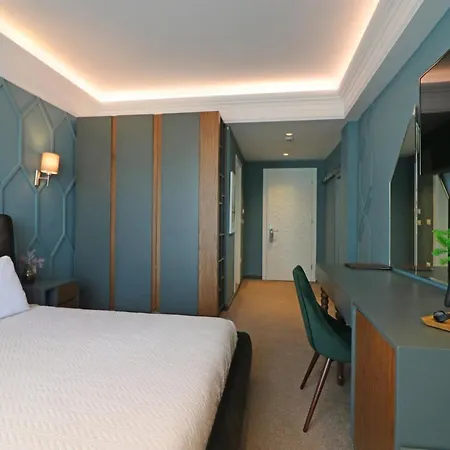 Porta Kavalja Hotel