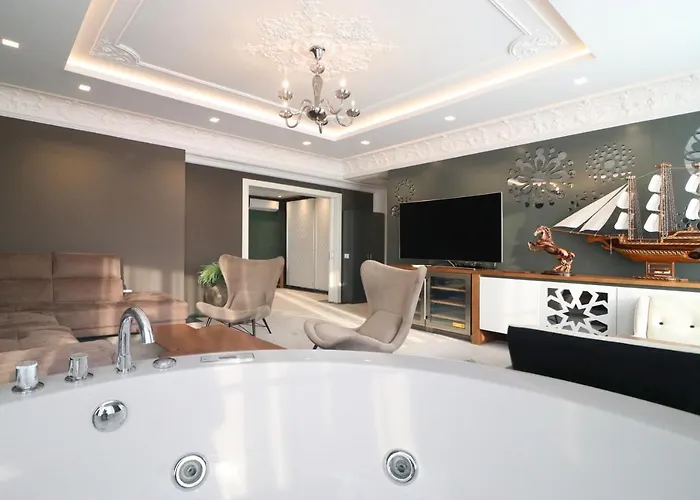 Hotel Porta Kavalja Golem (Tirana)