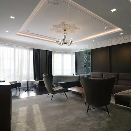 فندق Porta Kavalja *