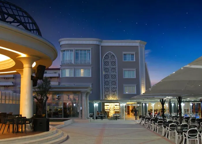 Porta Kavalja Golem (Tirana)